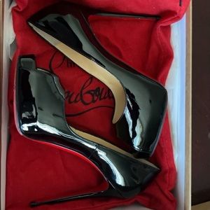 Christian Louboutin Size 35
